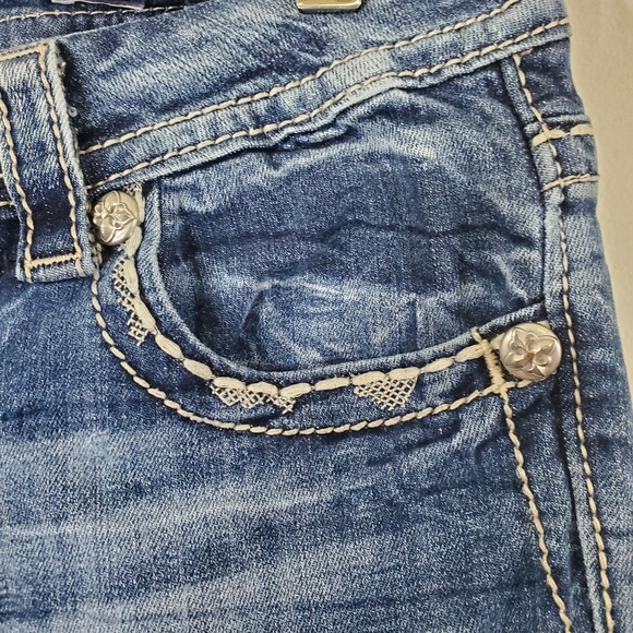 MISS ME Mid Rise Easy Boot SIZE 32 Waist - Picture 5 of 10